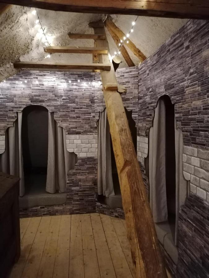 OUna Puhketalu Jogeva Exterior foto