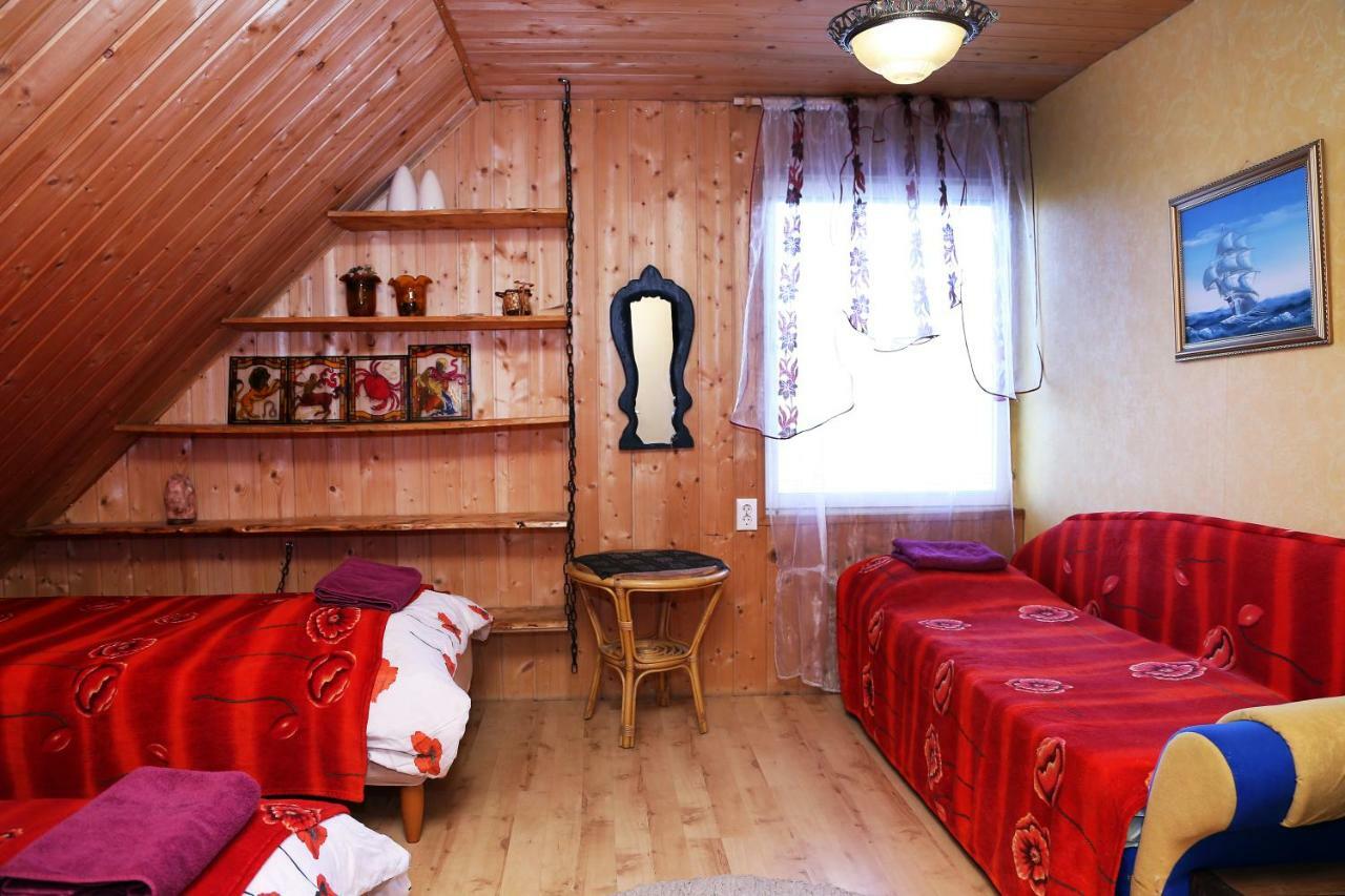 OUna Puhketalu Jogeva Exterior foto